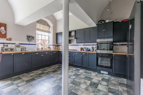 5 bedroom semi-detached house for sale - St. Andrews Park