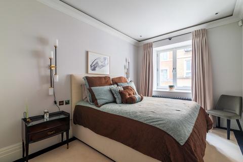 1 bedroom apartment to rent, Southampton Street, Covent Garden WC2