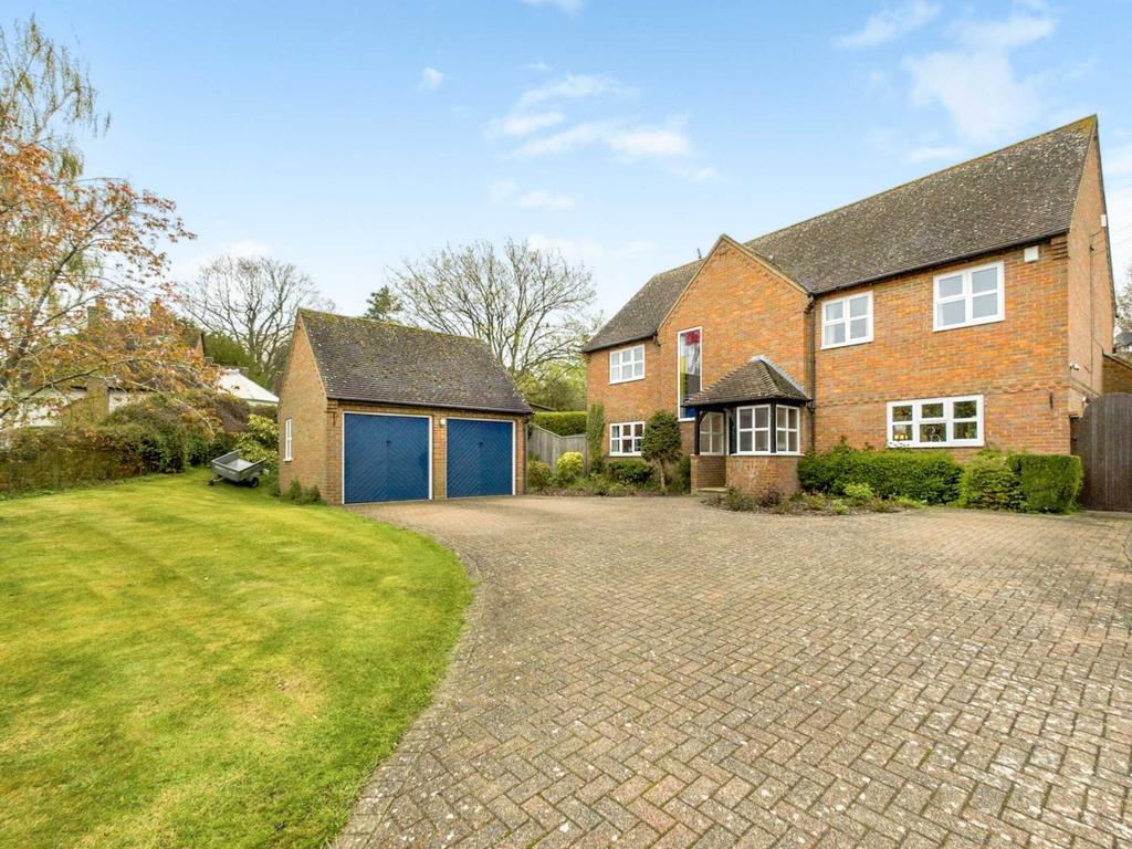 Lower Road, Hardwick 5 bed detached house - £1,150,000