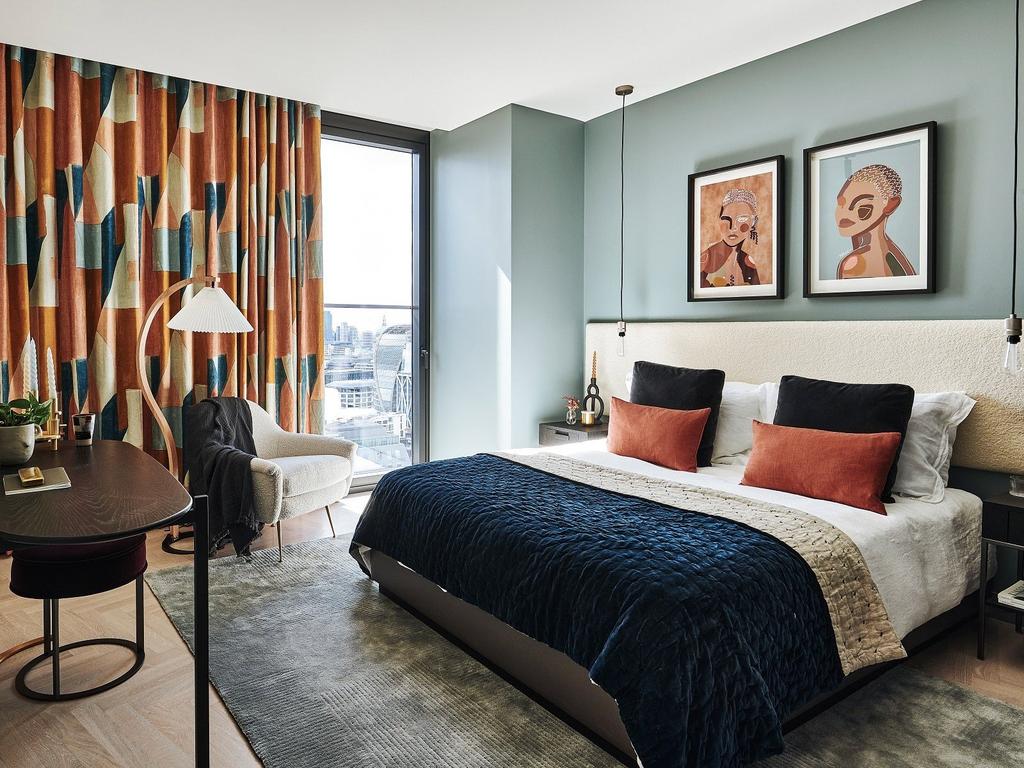 One Crown Place