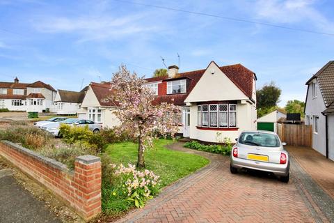 14 Horley Close, Bexleyheath, DA6 7HS