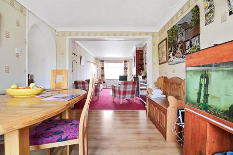14 Horley Close, Bexleyheath, DA6 7HS