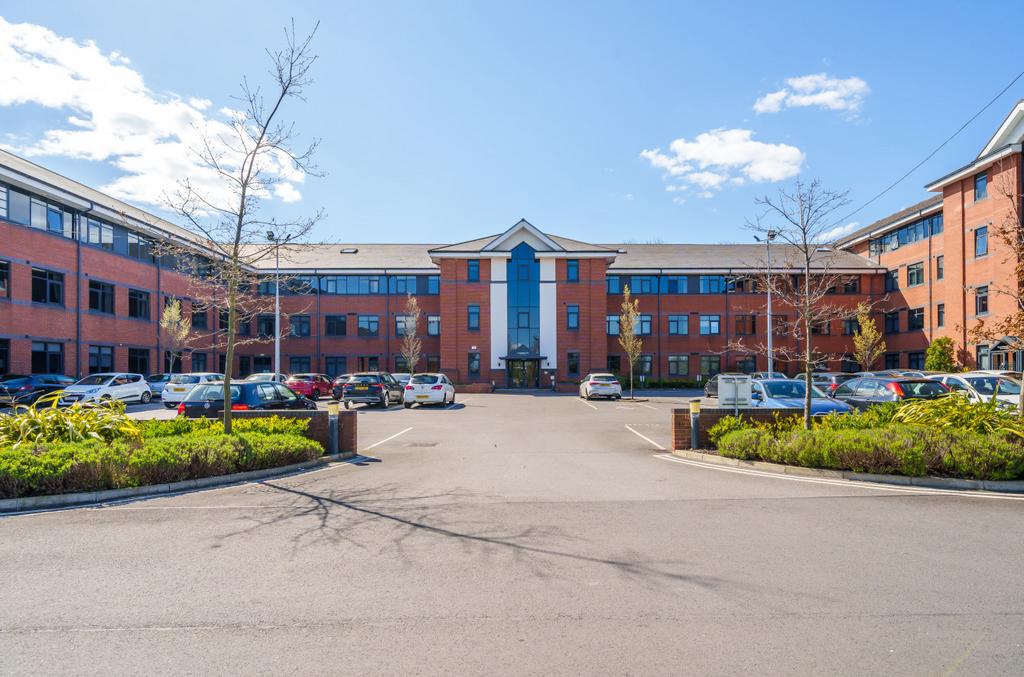 Dawsons Square, Pudsey, West Yorkshire, UK, LS28 1 bed flat for sale £130,000