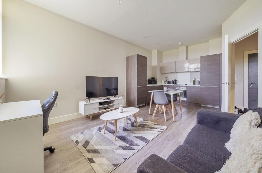 Dawsons Square, Pudsey, West Yorkshire, UK, LS28 1 bed flat for sale £120,000