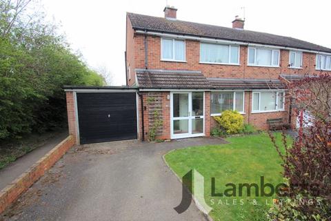 12 Lansdowne Crescent, Studley, B80 7RJ