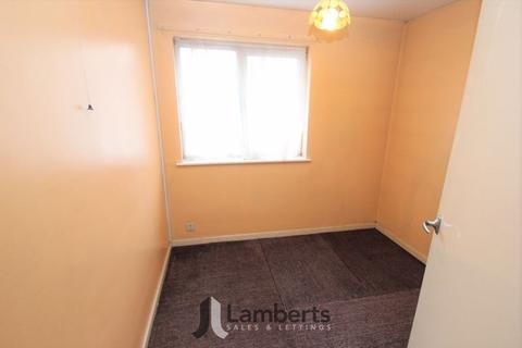 12 Lansdowne Crescent, Studley, B80 7RJ
