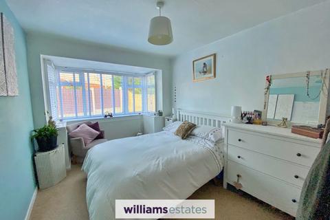 55 Beverley Drive, Prestatyn, LL19 7RD