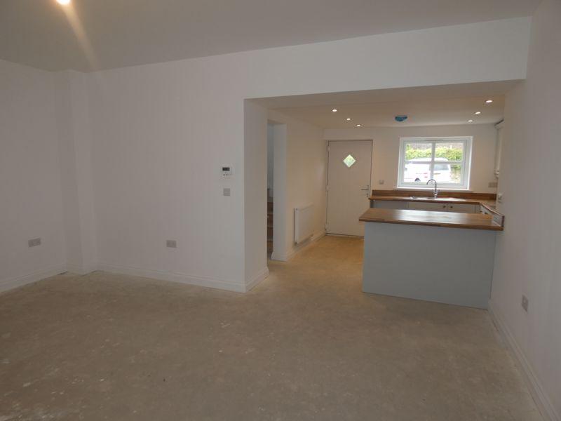 Lounge/Kitchen