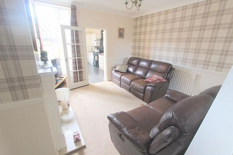25 Ashtree Road, Walsall, WS3 4LR
