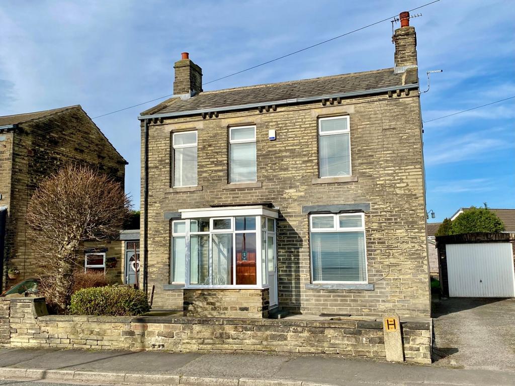 Windybank Lane, Hightown, Liversedge, WF15 2 bed detached house for