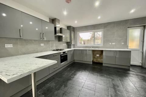 3 bedroom semi-detached house to rent, Green Street, Bury, Greater Manchester * AVAILABLE MAY 2024 *