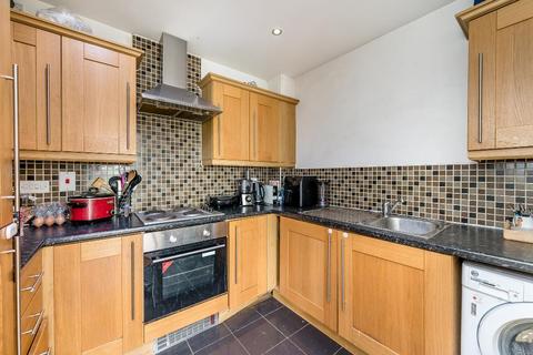 2 bedroom flat for sale, Cheetham Hil, Manchester, M8 8BJ