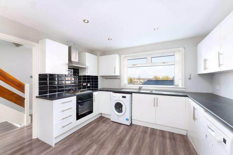 Ochil View, Denny 2 bed terraced house £112,000