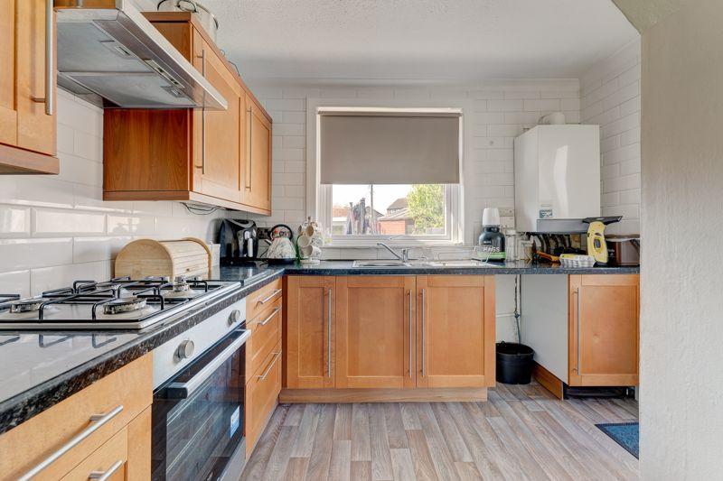 1 Craig View, Springside, Irvine, KA11 3AA 3 bed semidetached house
