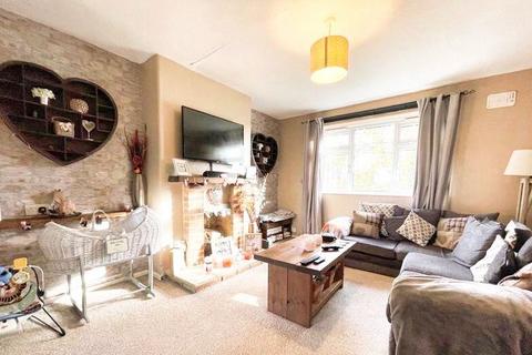 2 bedroom flat to rent, Allendale Walk, Stoke-on-Trent