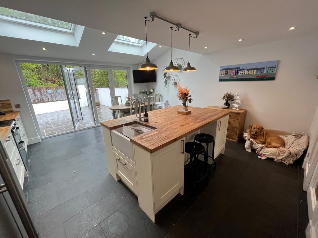 Open Plan Kitchen and Dining Room