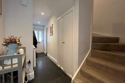 3 Glanafon, Aberaeron, SA46 0EW