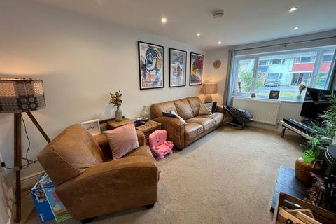 3 Glanafon, Aberaeron, SA46 0EW
