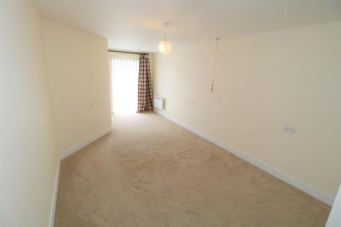1 bedroom apartment for sale, Wilton Court, Kenilworth