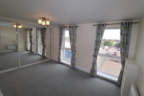 2 bedroom apartment for sale - Southbank Road, Kenilworth