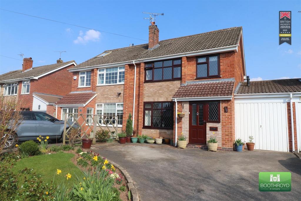 Clinton Lane, Kenilworth 4 bed semidetached house £450,000