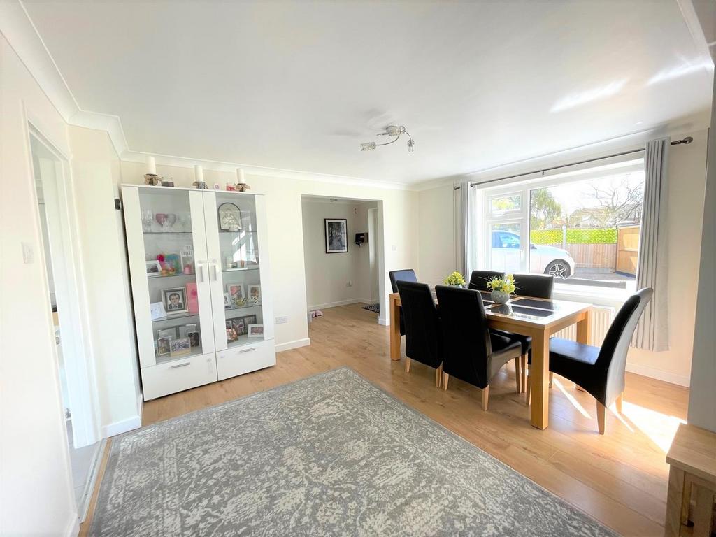 Dining Room 1.jpg
