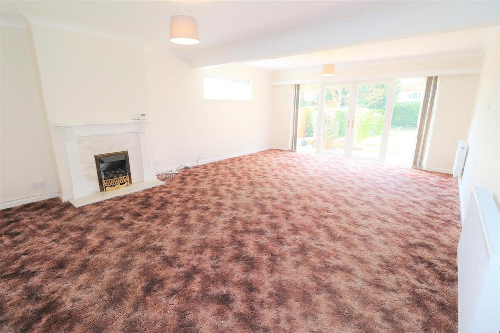 Eden Croft, Kenilworth 3 bed detached bungalow for sale £515,000