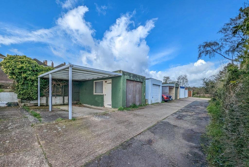Garage &amp; Driveway