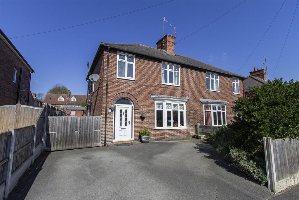 Heathfield Avenue, Chesterfield 3 bed semidetached house for sale £240,000