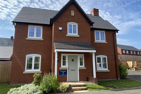 3 bedroom detached house for sale, The Willows, Warwick Road, Kineton, Warwickshire, CV35