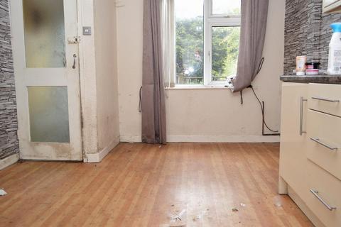 31 Elm Road, Oldham, OL8 3UQ