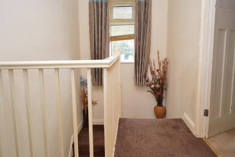 31 Elm Road, Oldham, OL8 3UQ