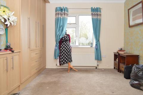 31 Elm Road, Oldham, OL8 3UQ