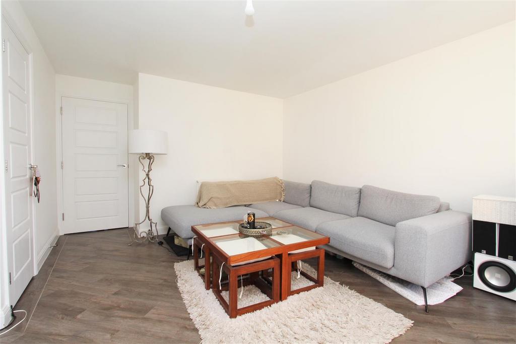 Way, Keynsham, Bristol 4 bed townhouse £425,000