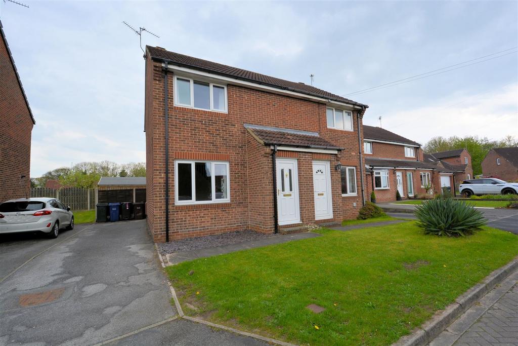 Kelcbar Way, Tadcaster 2 bed semidetached house £750 pcm (£173 pw)