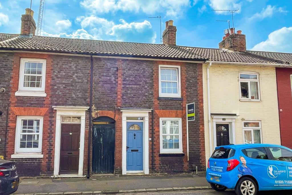 Vandyke Road, Leighton Buzzard 2 bed terraced house for sale £249,995