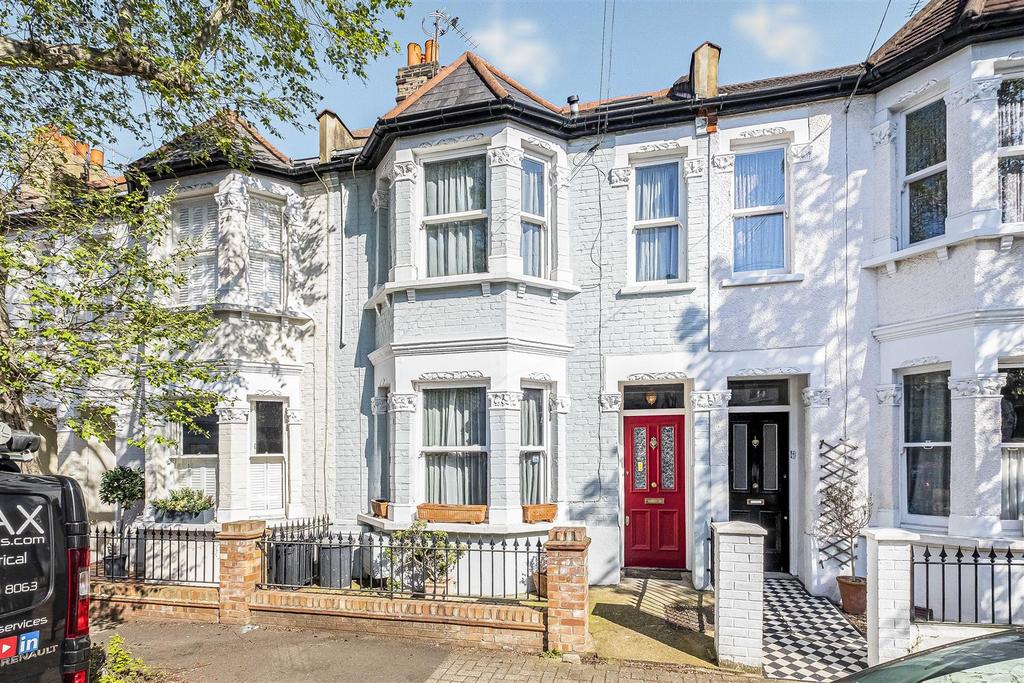 Gladwyn Road, Putney, SW15 4 bed house for sale £1,350,000