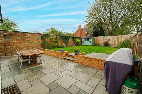 28d Mentmore Road, Leighton Buzzard, LU7 2NZ