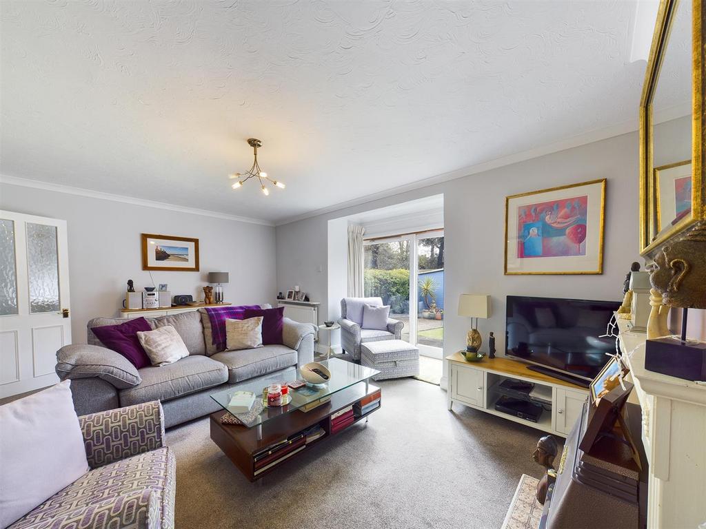Cliff Avenue, Cromer 2 bed apartment for sale £300,000