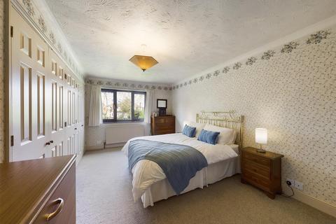 Brook House, 36 Brook Road, Sheringham, NR26 8QE