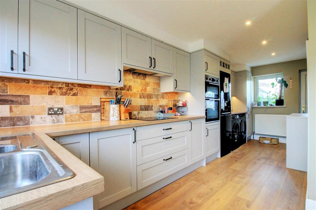 Cleveland Road, Scorton, Richmond 3 bed terraced house for sale £200,000