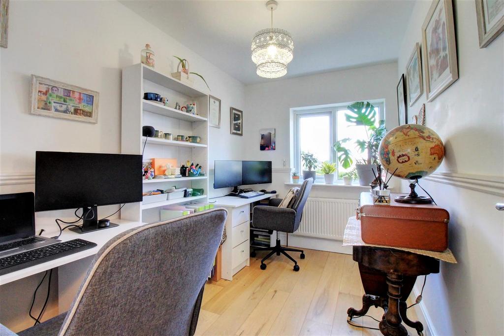 J.bed 3-office.jpg