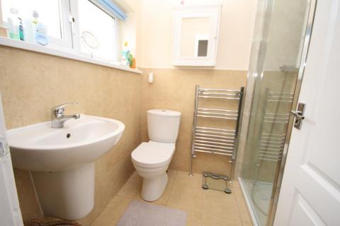 439 Kings Road, Bradford, BD2 1NQ