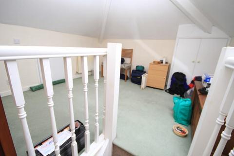 439 Kings Road, Bradford, BD2 1NQ