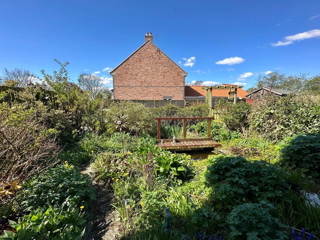 Side Garden