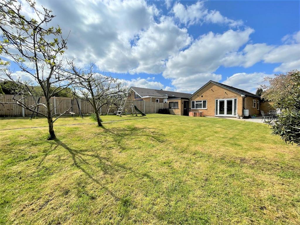 Waddow Grove, Waddington, Ribble Valley 3 bed house for sale £370,000