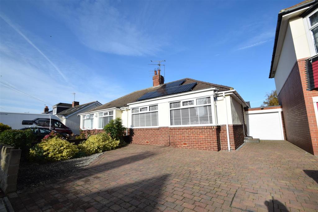 Gorsedene Road, Whitley Bay 2 bed semidetached bungalow for sale £
