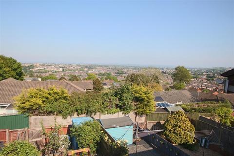 46 Nadder Park Road, Exeter, EX4 1NU