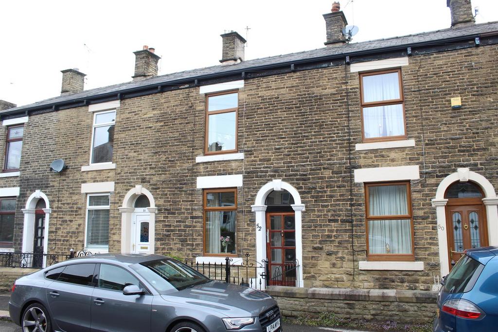 Duke Street, Glossop 2 bed terraced house for sale £175,000