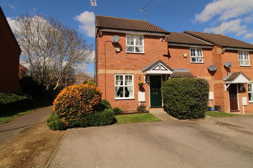 Stanley Way, Daventry 2 bed house for sale £225,000